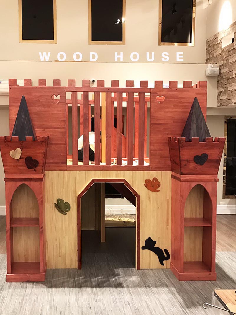 原木工坊城堡屋