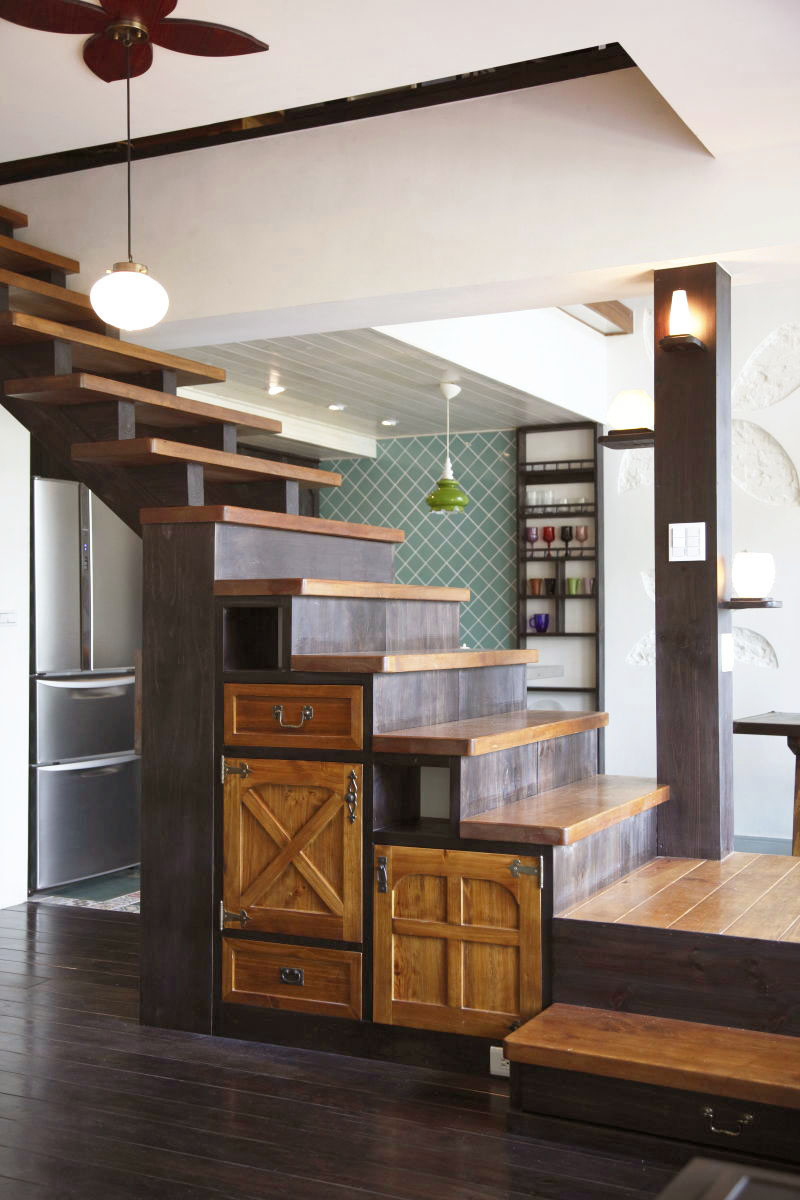 原木收納樓梯04