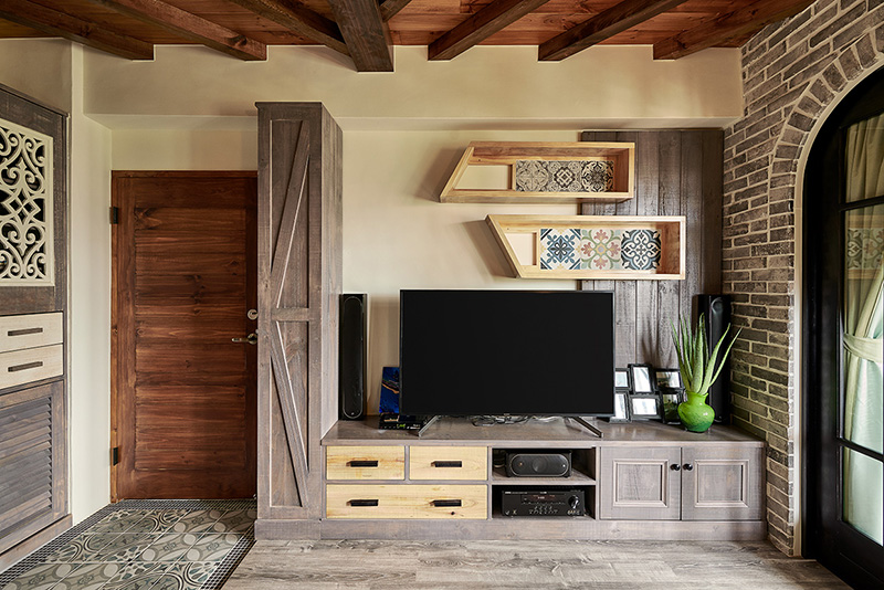 原木風電視牆88